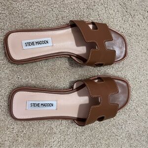Steve Madden Hayden Sandals in Cognac